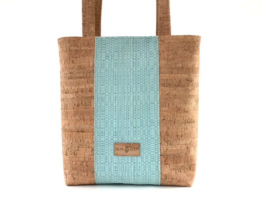 Structured Tote with Zipper Top and Pockets