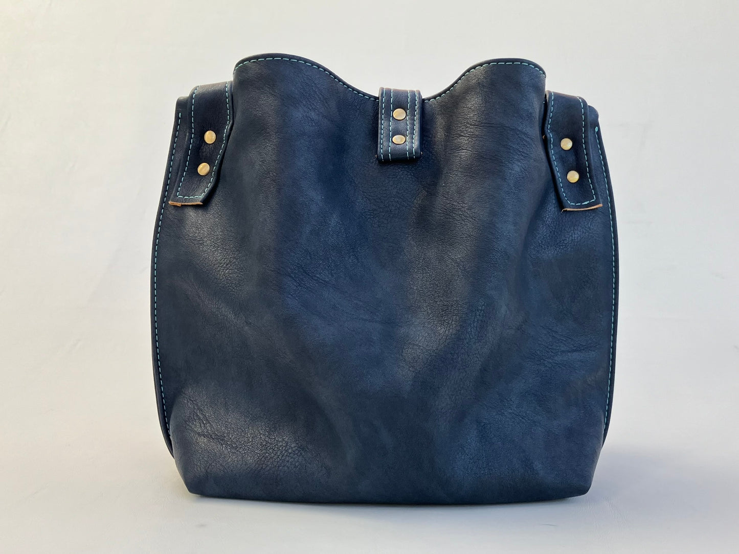 Nautical Slouchy shoulder bag in navy