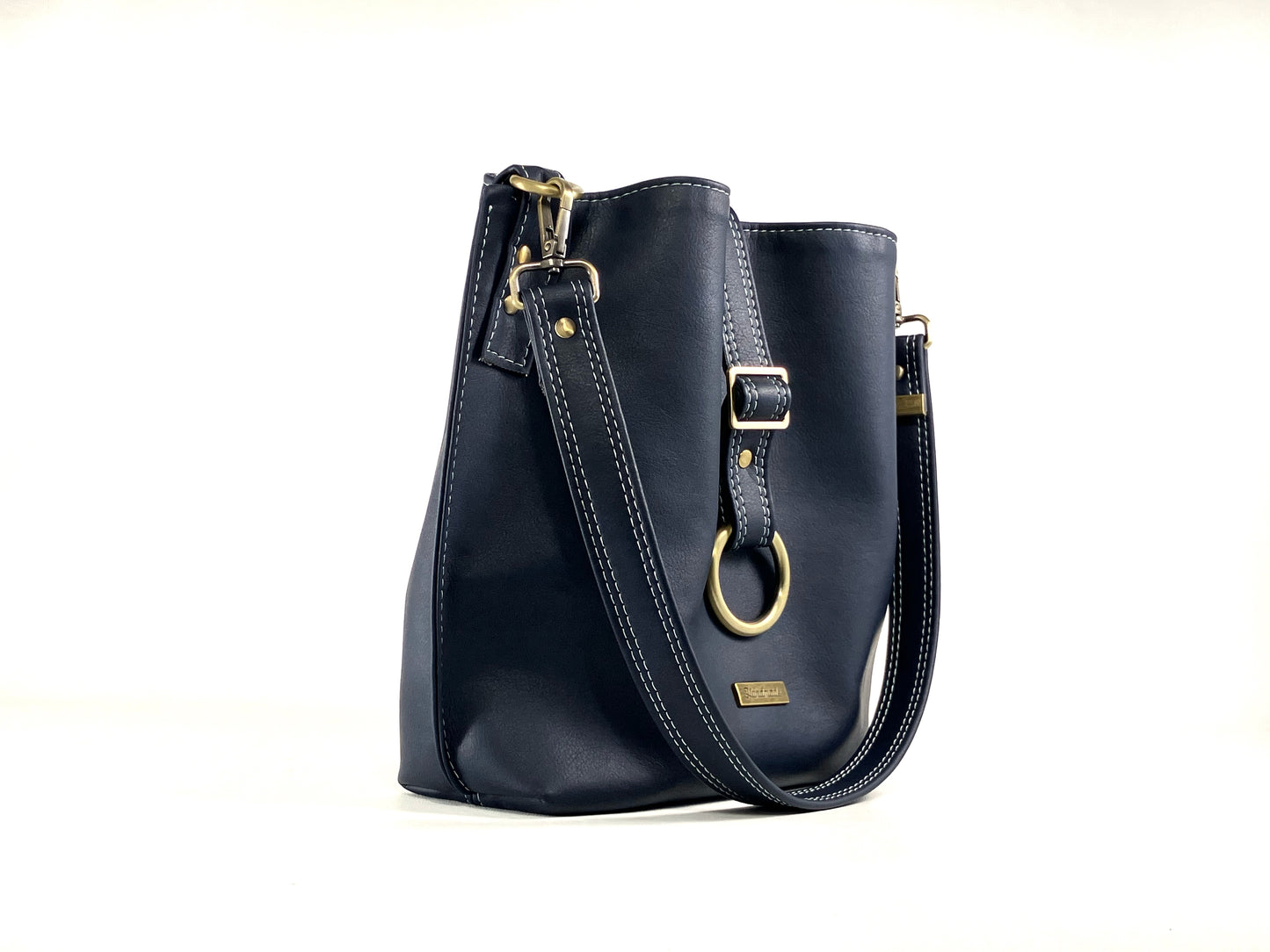 Slouchy Navy Shoulder Bag – Jellyfish Interior