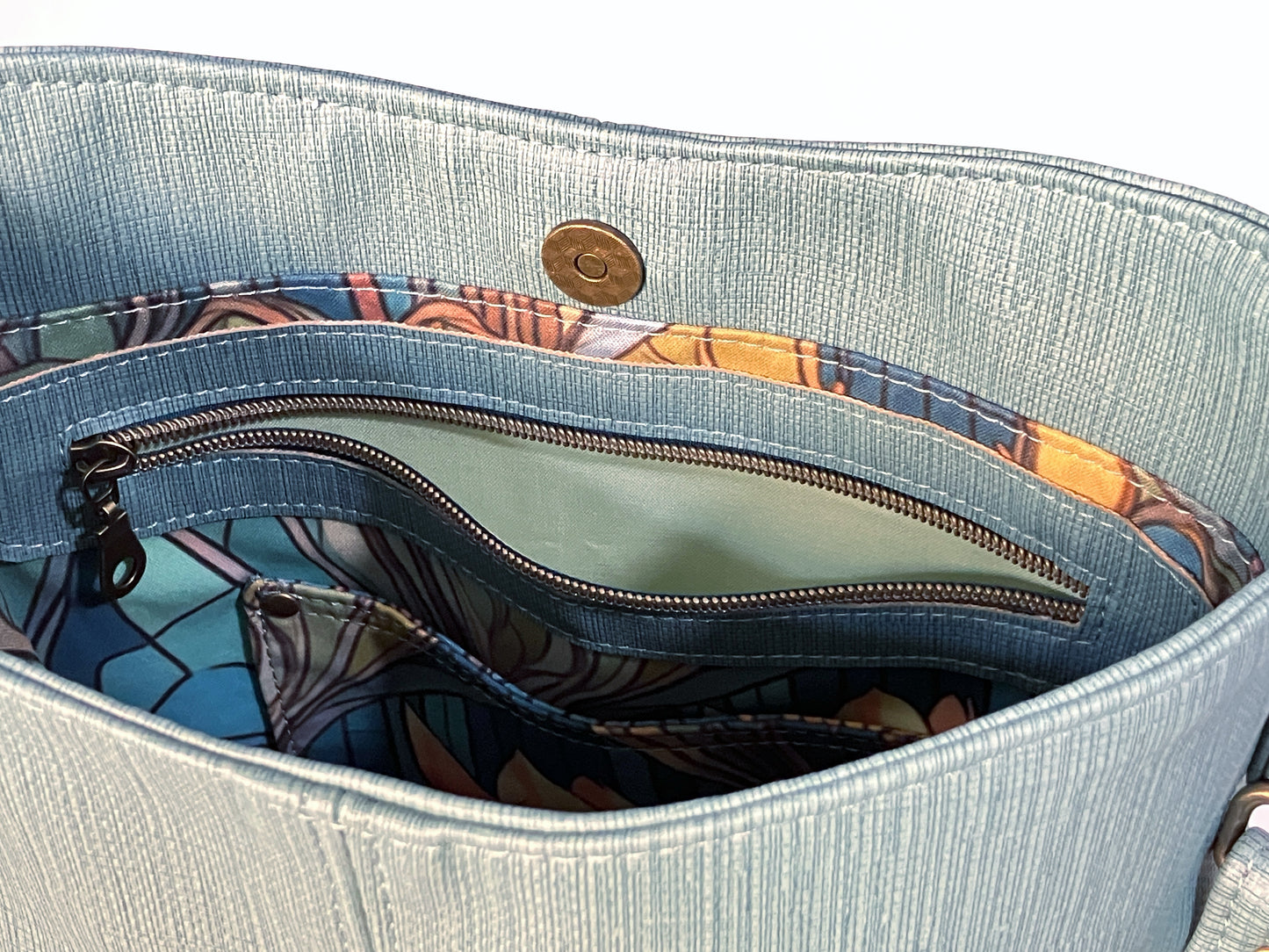 Robin's Egg Blue Shoulder Bag with Water Lily Lining