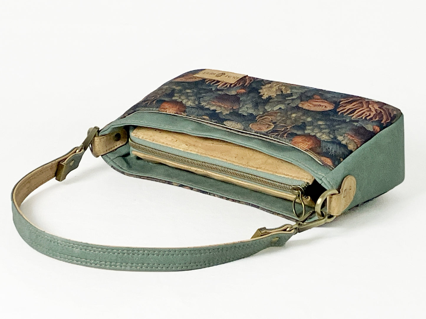 Small Crossbody in Reef Print