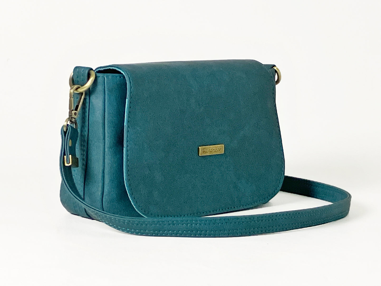 Dark Teal Messenger Crossbody – Whale and Ray Lining
