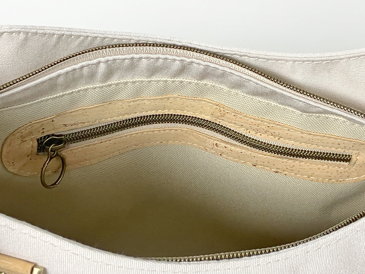 Cork and Canvas Shoulder Bag: Classic Everyday Tote with Exterior Zip Pocket