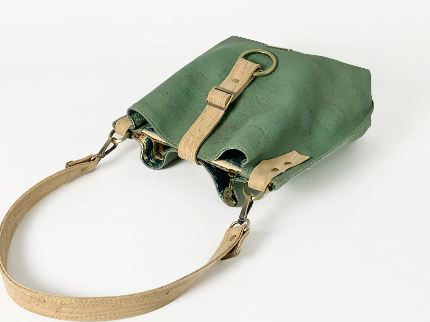 Slouchy Cork Shoulder Bag / Sea Green with Octopus Lining