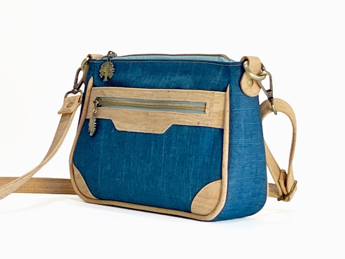 Crossbody Bag with Exterior Pockets in Navy and Natural Cork