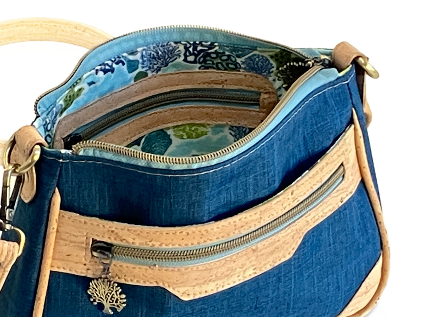 Crossbody Bag with Exterior Pockets in Navy and Natural Cork